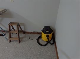 5 Gallon Shop Vac