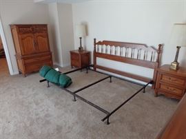 Antique 5 Piece Dixie King Size Bedroom Suit, Brass Lamps