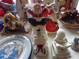 The David Frykman Portfolio DF 1061 Distributed Exclusively By Coyne's Company, Dept 56 Music Box