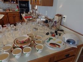 China, Crystal, Sony Radio, Martini Maker