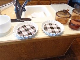 Set of 2 Pie Plates, Vision Cookware