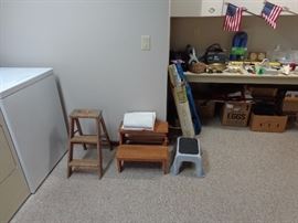 Step Stools, Wall Paper, Folding Chair, Battery Charger, Garden Hose,Lawn Sprinkler, Misc