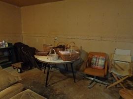 Large Round Table with folding legs, Baskets, Chairs