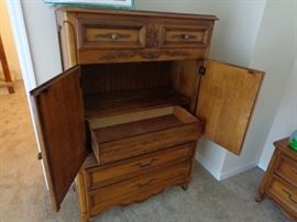 Antique 5 Pc made by Dixie