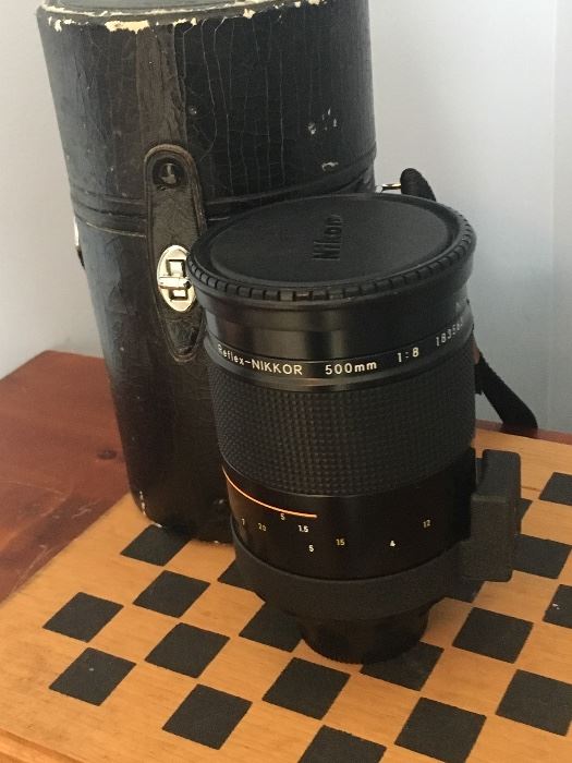 Nikon Nikkor 500mm lens with case
