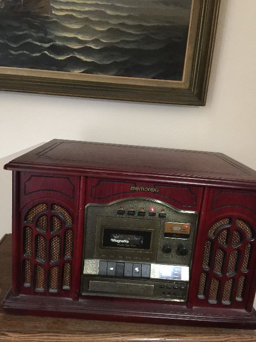 Memorex  Phonograph with AM/FM Radio, Cassette & CD player   Model9215M-1