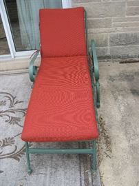 Wrought Iron Patio Lounge Chair