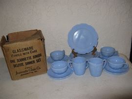 Jeannette Glass Co - Child's Jeannette Junior Delfite Dinner Set MINT IN ORIGINAL BOX!
