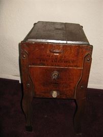 Exquisite Antique Wooden Butter Churn MINT by The American Wooden Ware Manufacturing Co - Toledo, OH - 7 GALLON