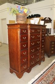 Stunning Lane 18 drawer dressing cabinet