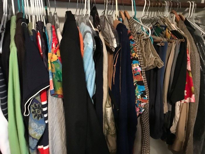 Clothes Mostly Medium Womens