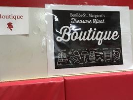 BoutiqueSign