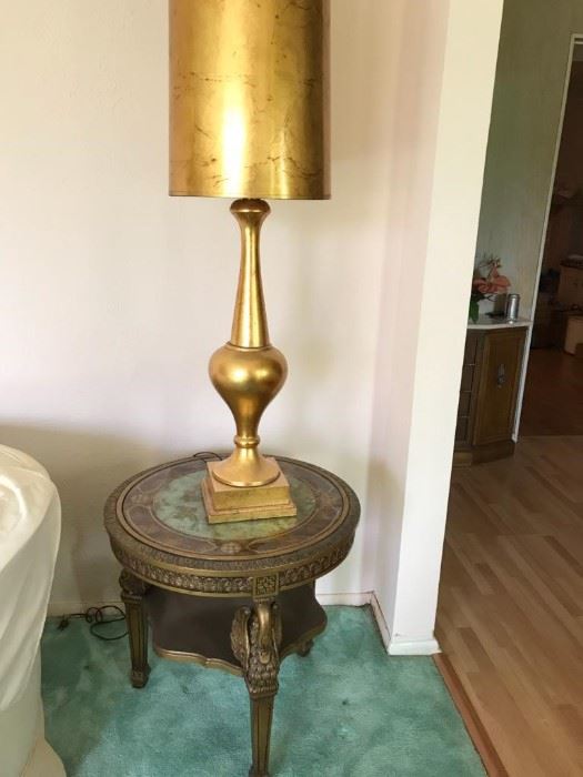 Hollywood Regency Italian Baroque Gilt Lamp & Table 
