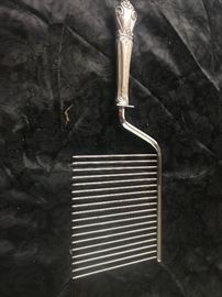 Sterling Handle Cake Comb