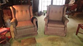 Beautiful Ethan Allen traditional chairs