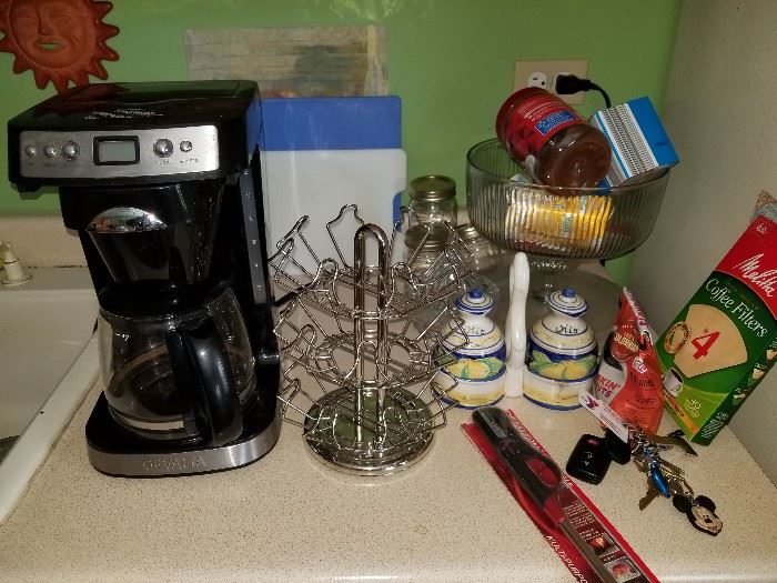 Gevalia coffee maker, coffee pod holder