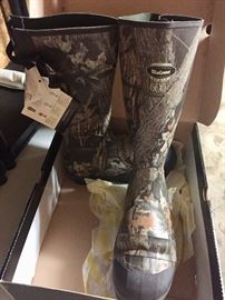 Mossy Oak LaCrosse Thinsulate 600gram Extreme Footwear. NEW IN BOX