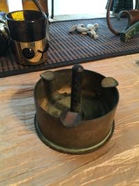 Trench art shell ashtray.      105 MM, 60M, World War II, 1944
