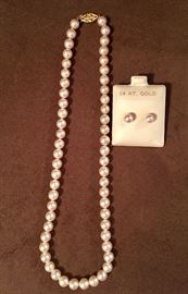 Lucious  pearl and earring set 14kt