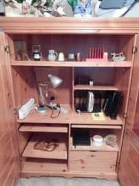 Inside of cabinet - This would make a nice project piece to be converted to other uses