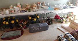 More floral arrangements and Graco Euro Pack & Play