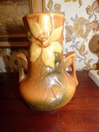 Roseville Clematis vase