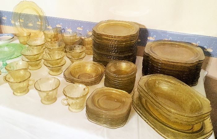 Lots Of Federal Depression Glass Amber-Yellow,  Madrid Pattern.