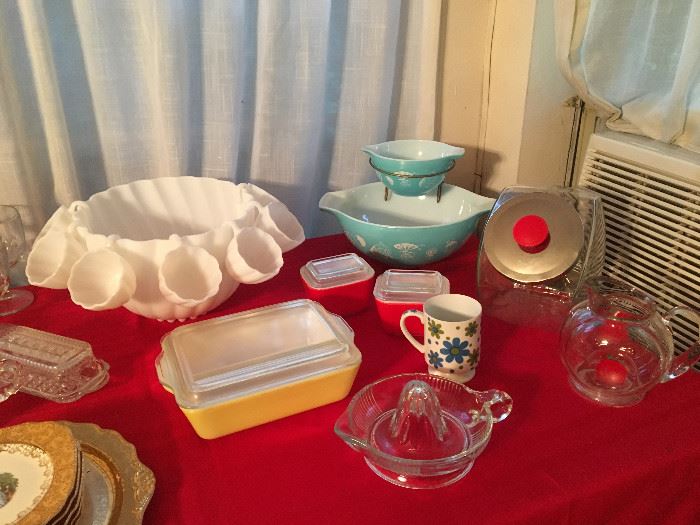 More Pyrex, Candy Store Candy Jar, Refrigerator dishes, Vintage Newland Schneeloch & Piek Milkglass Punchbowl Set & more.
