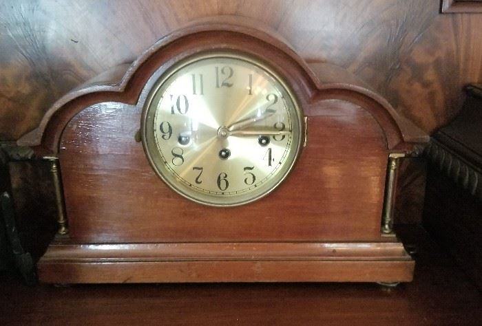 Several Antique Mantle & wall clocks throughout the Estate