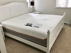 As new Tempur-Pedic bed