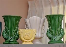 Vintage Art Pottery (including McCoy, USA, Roseville, Abingdon, & More)