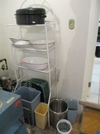 TRASH CANS, ENAMELWARE