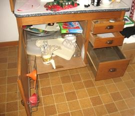 Slide out bread or cutting board