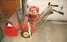 Toro 724 snow blower