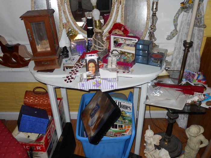 Vintage Dressing Table, Dolls, 