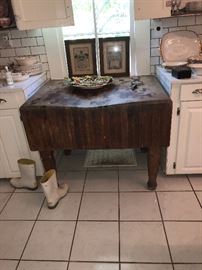 Butcher Block Table! Real Vintage; good condition