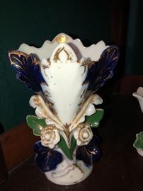 Old Paris Royal Blue Porcelain; fan vase