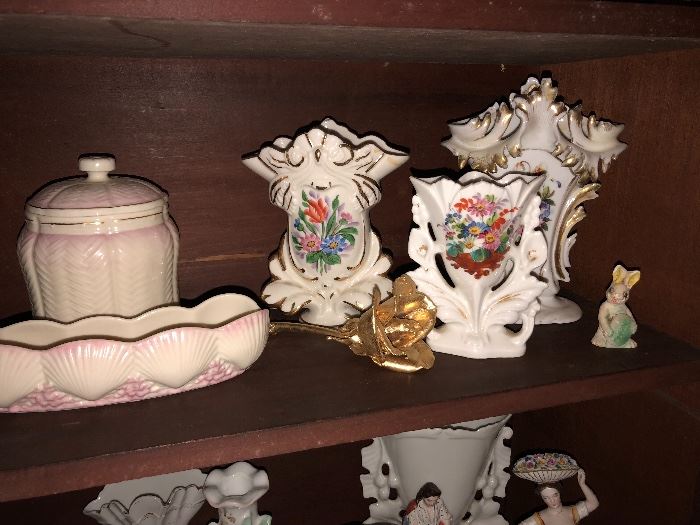 Porcelain Bathroom set and Fan vases