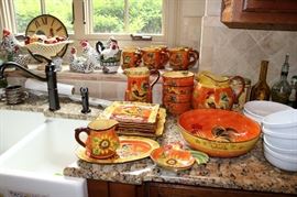 Maxcera orange rooster set