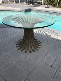 Art deco outdoor flower glass table