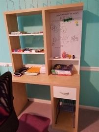 Desk/bookcase