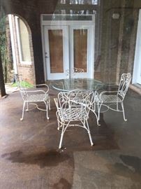 ANTIQUE WHITE WROUGHT IRON OUTDOOR DINING SET