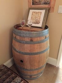 100 GALLON OAK WINE BARRELS 