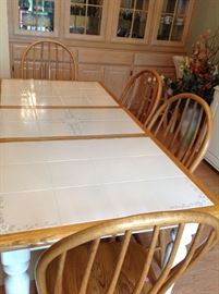 Dining Table with 4 Chairs and 1 Leaf