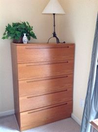 Oak 5-Drawer Chest