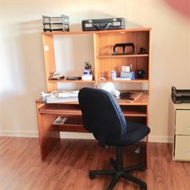 Computer Desk & Office Chair