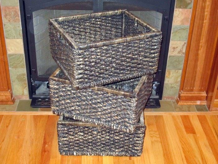 Family Room: Baskets