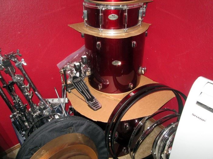 Upstairs 1st Left Bedroom Left: Pearl 5 Drum Set w/10 Cymbals-4 Drums Missing  Skins 