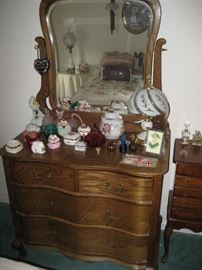 antique oak chest / mirror 