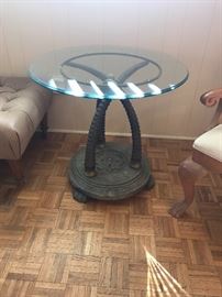 HEMMING WAY FAUX HORN TABLE 